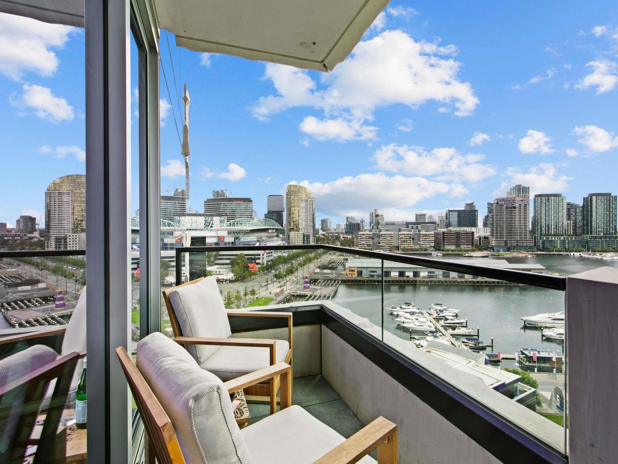 The Sebel Residences Melbourne Docklands Serviced Apartments Exterior foto